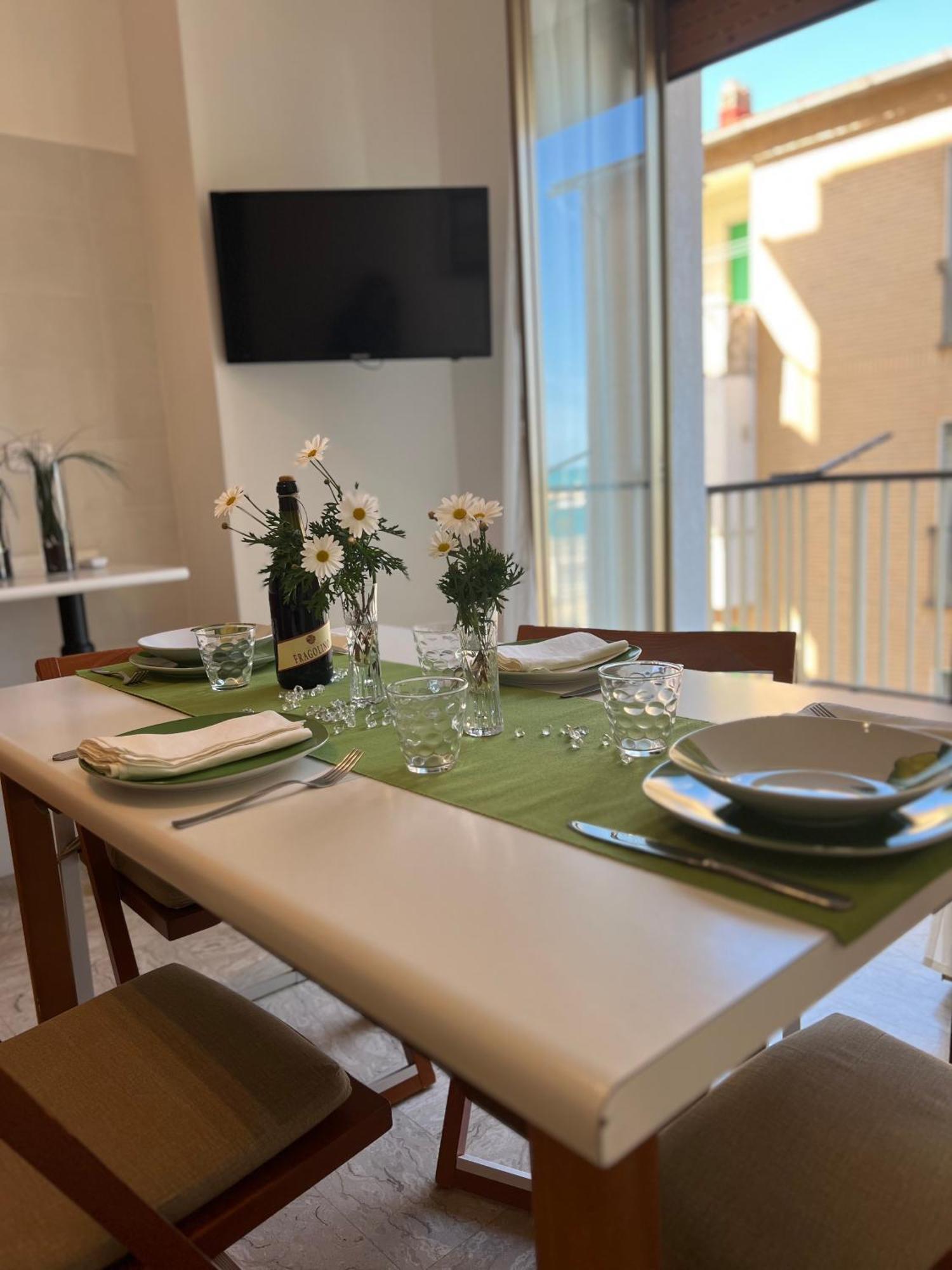 Casa Roberta With Balcony And Sea View Apartment Vieste Ngoại thất bức ảnh
