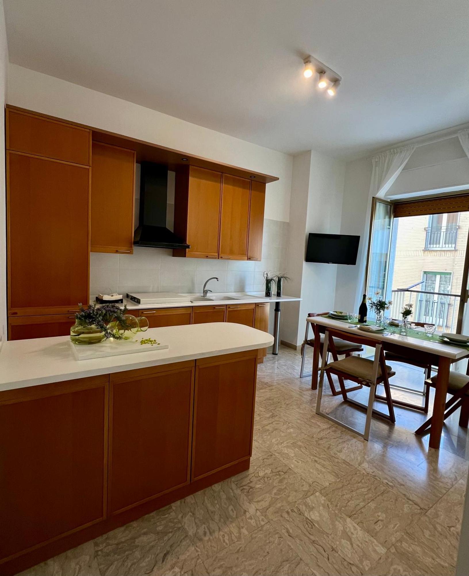 Casa Roberta With Balcony And Sea View Apartment Vieste Ngoại thất bức ảnh
