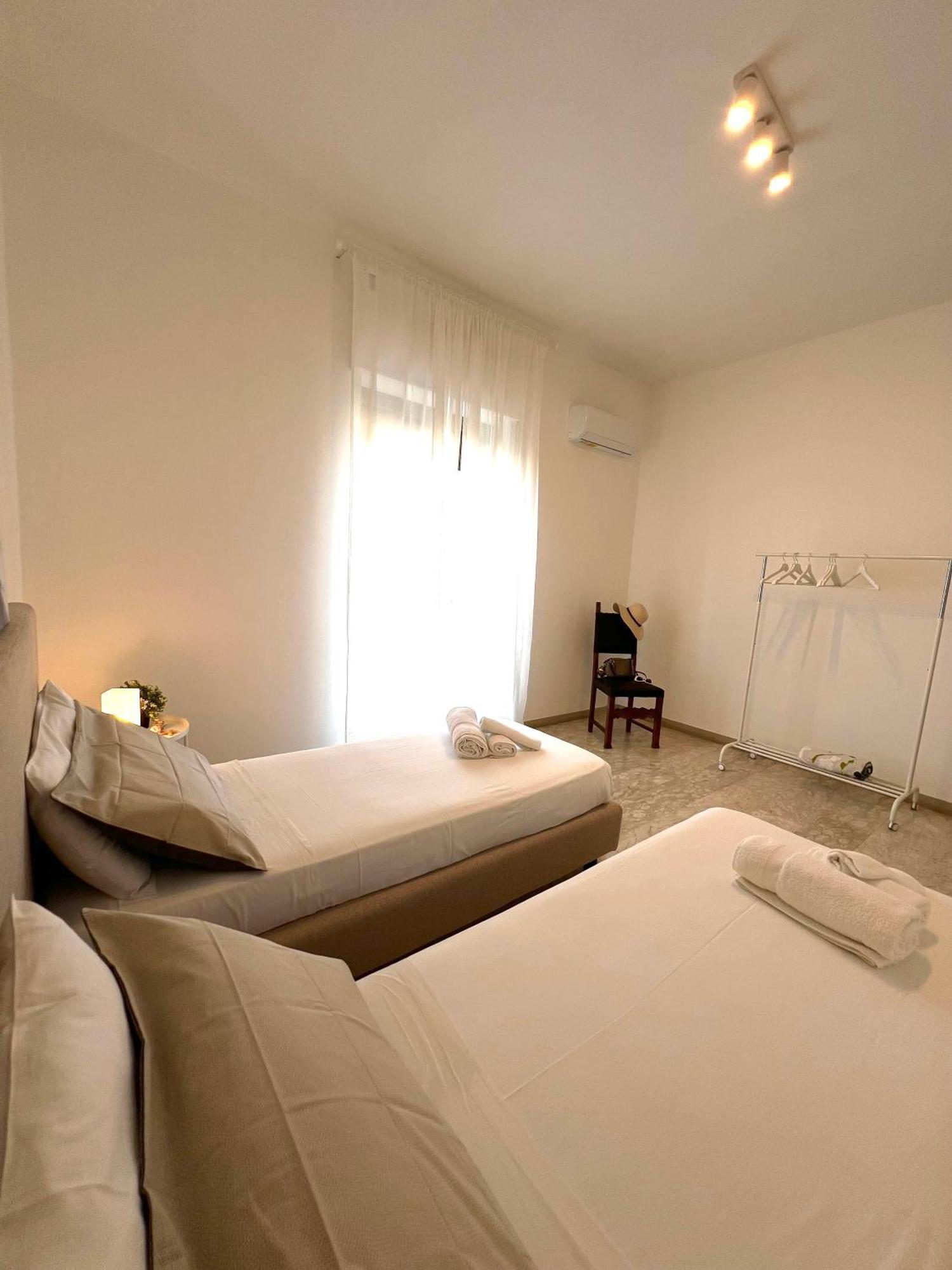 Casa Roberta With Balcony And Sea View Apartment Vieste Ngoại thất bức ảnh